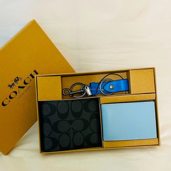 NWT Coach Men’s 3 in-1 Wallet boxed Gift set - Picture 6 of 9